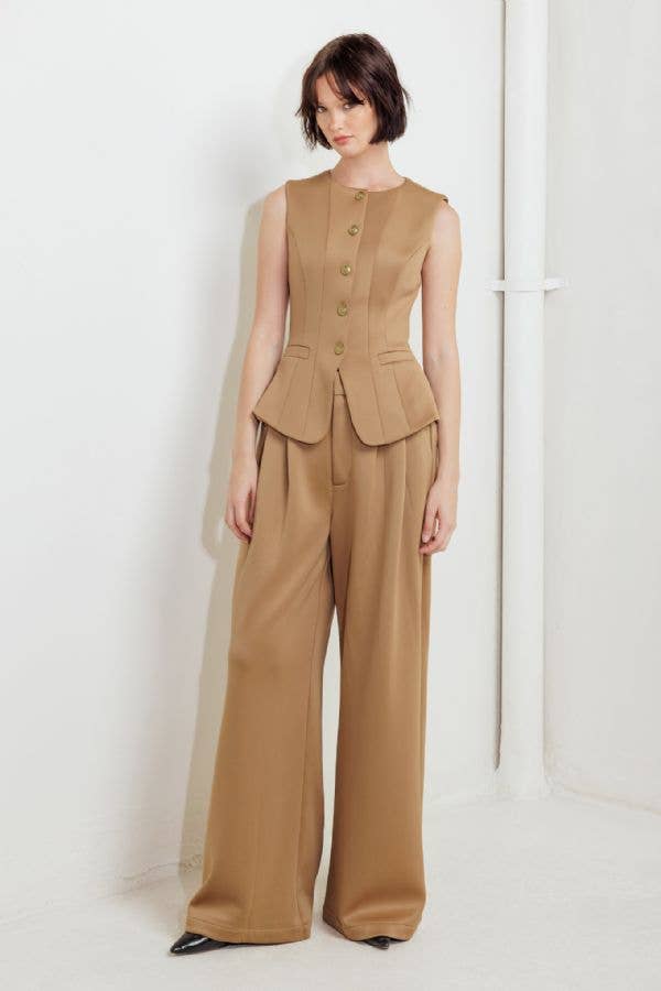 Solid Princess Seam Camel Fitted Vest