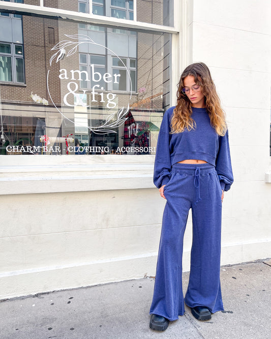 Ribbed Semi Cropped Sweatshirt