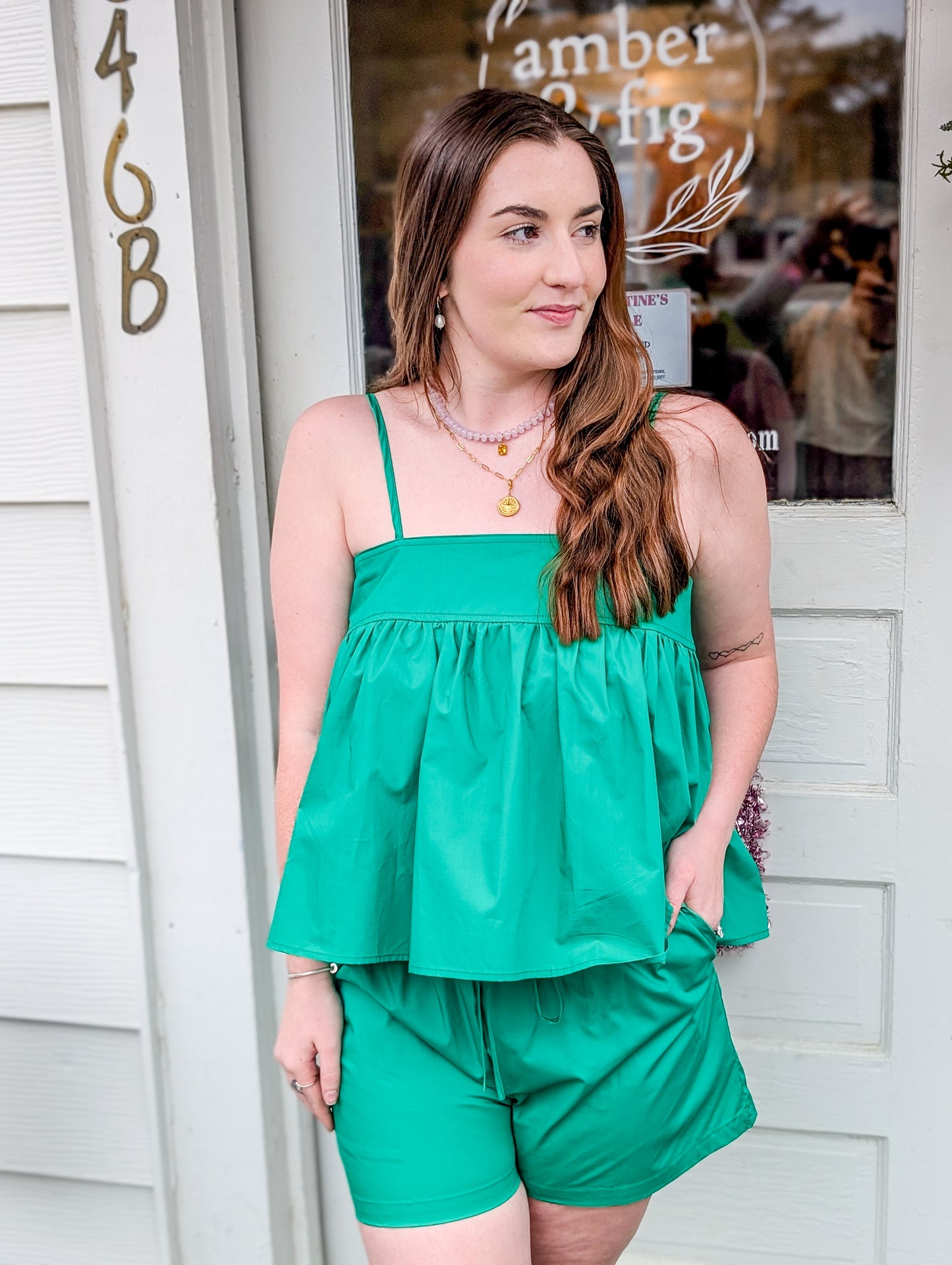 *FINAL SALE* Elastic Thick Waist Band Shorts with Pockets