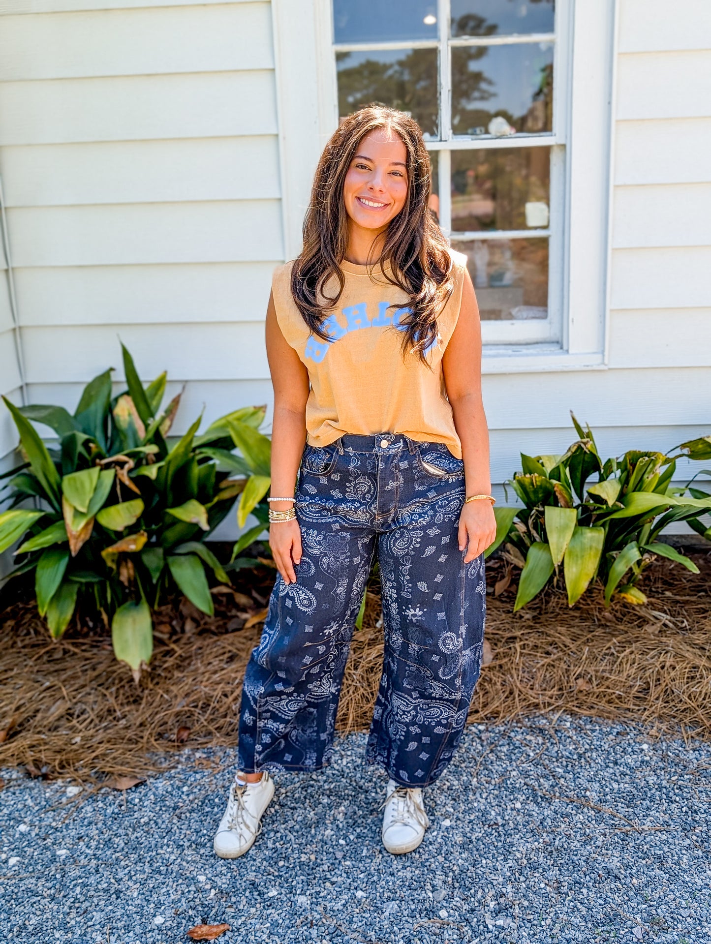 Bandana Cropped Barrel Jean